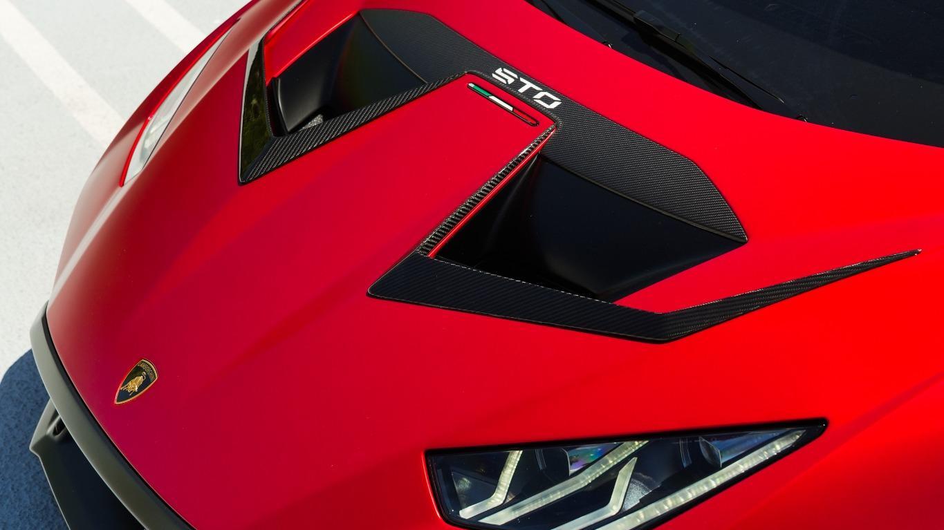 Lamborghini Huracan STO - Ark Exotics