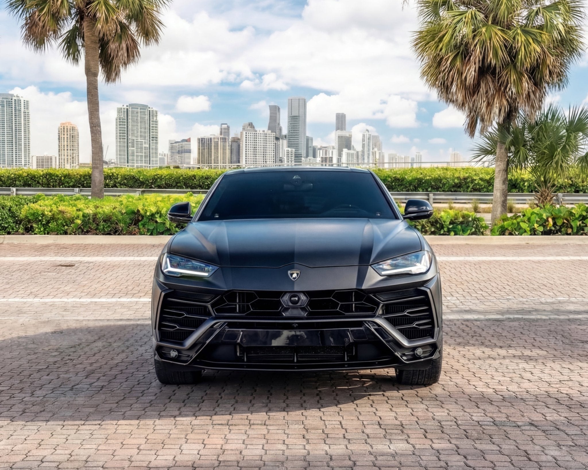 Lamborghini Urus - Ark Exotics