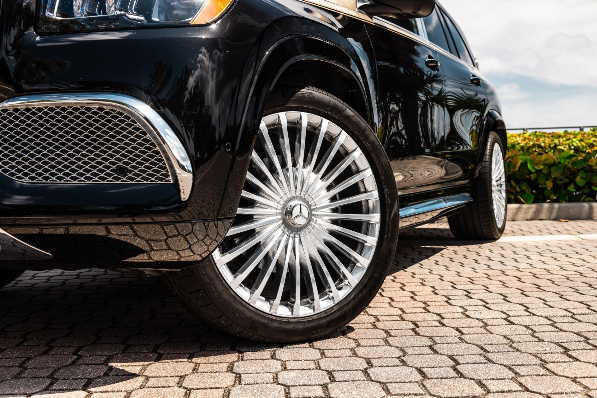 Mercedes GLS 600 Maybach - Ark Exotics